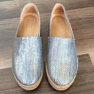 naturalizer slip on espadrilles